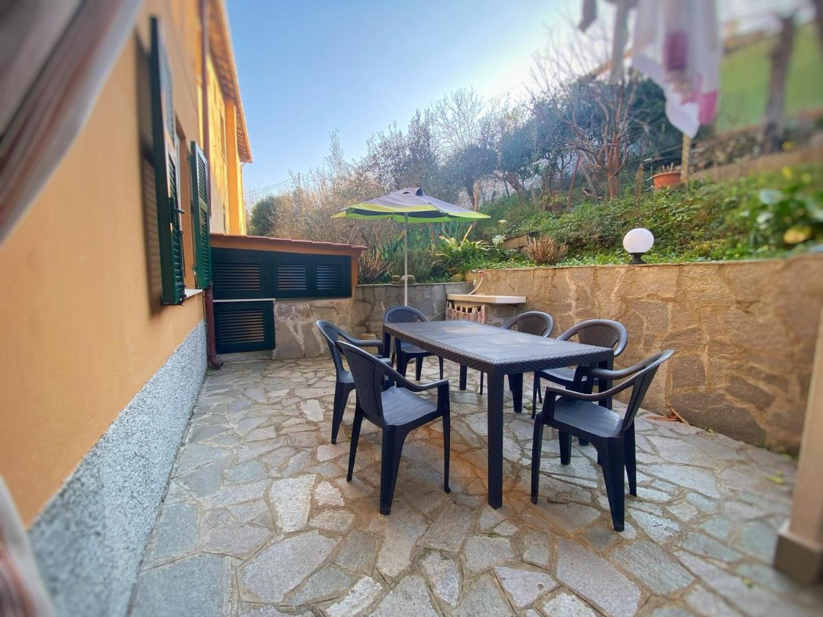 Comfortable Sea Holidays And Walks Apartment Moneglia